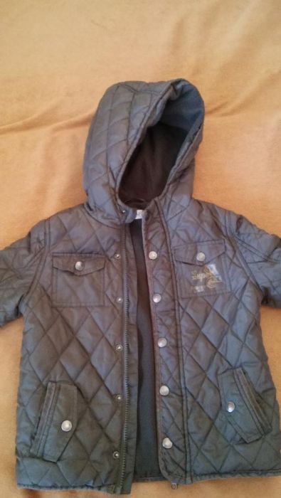 Продам демисезонные куртки для мальчика