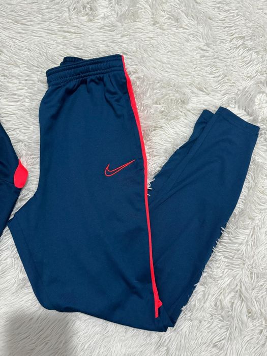 Nike анцунг син .