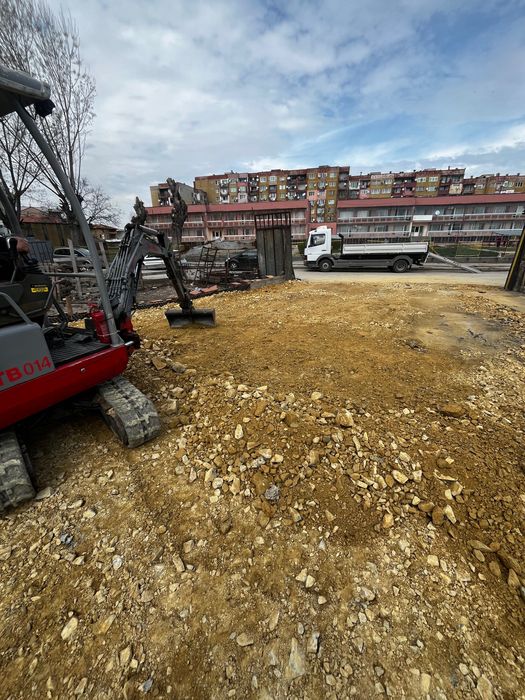 Услуги с мини багер комбиниран багер бокат самосвал bobcat