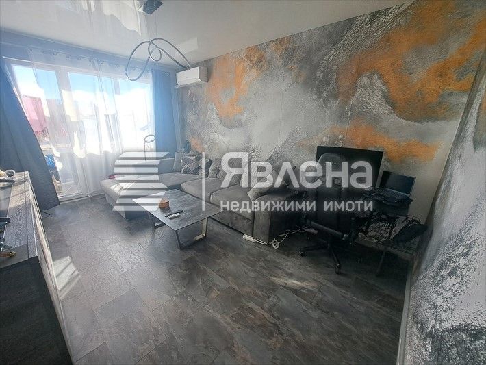 Продава се Двустаен апартамент в Варна, Възраждане 3 - 59 кв.м за 2034 €/кв.м - Снимка #1