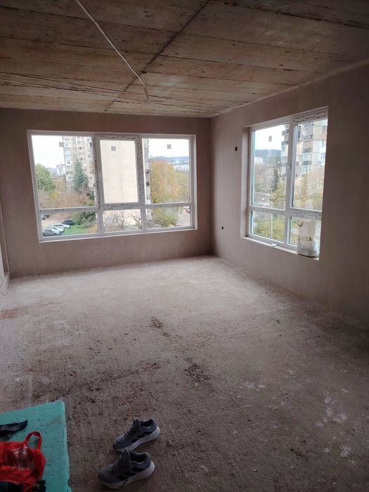 Двустаен апартамент