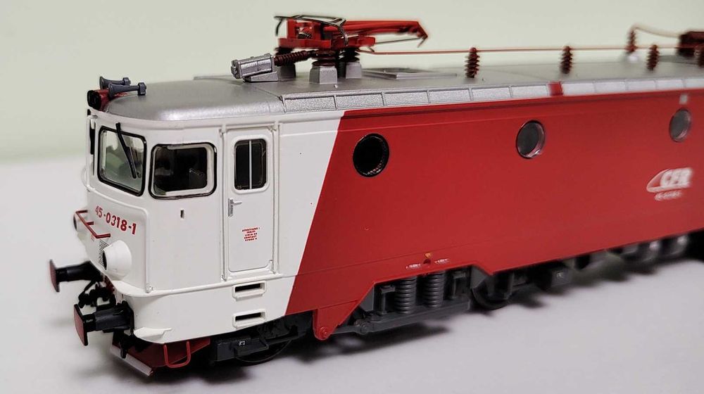 Amintiri feroviare 10022 locomotiva 060 EA ser.45 CFR digitala cusunet