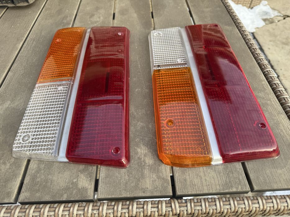 Set geamuri stop dispersoare dispersor stopuri Dacia 1310 berlina