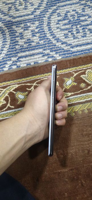 Samsung s10 plus tiniq kami bor