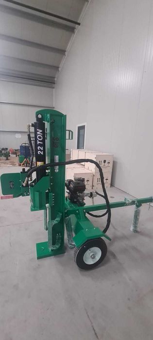 Despicator/crapator de busteni/lemne NOU - 65cm- Motor 7 CP