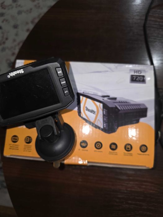 Продам видио регистратор для авто.