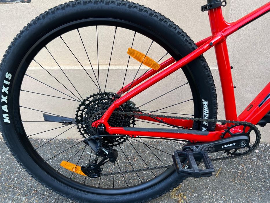 Bicicleta MTB TREK MARLIN 8 Aluminiu M 29" furca pe Aer RockShox JUDY Frane hidraulice