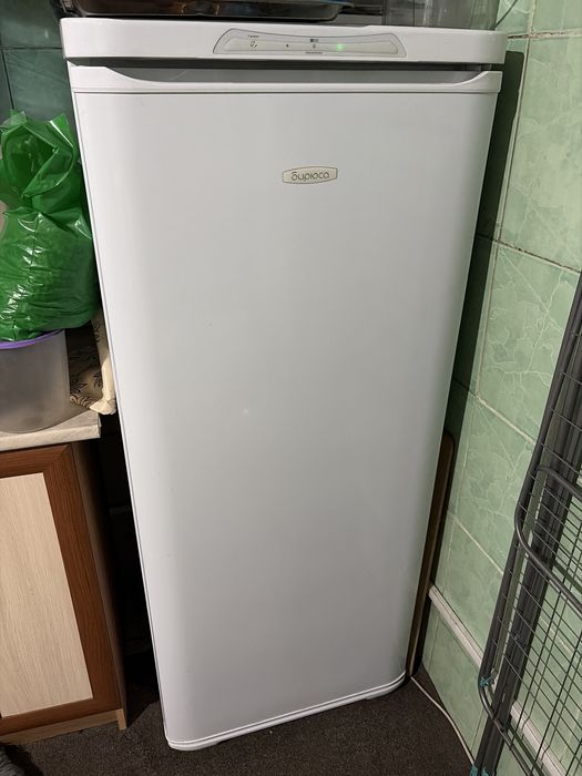 Продам морозильник Бирюса 416