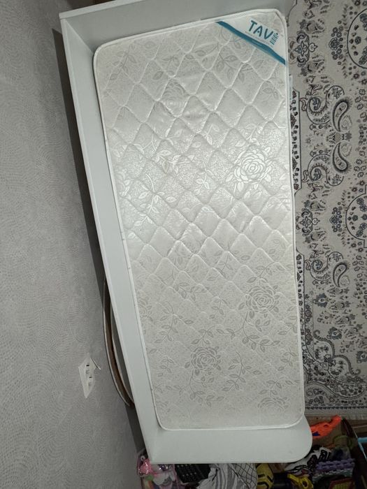 Продам пдрасковую кровать