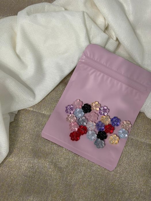 бусины в виде цветков