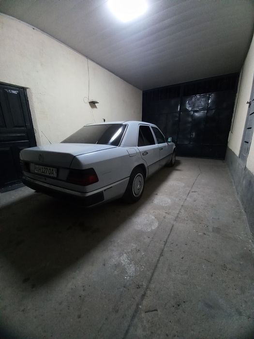 Mersedes Benz w124