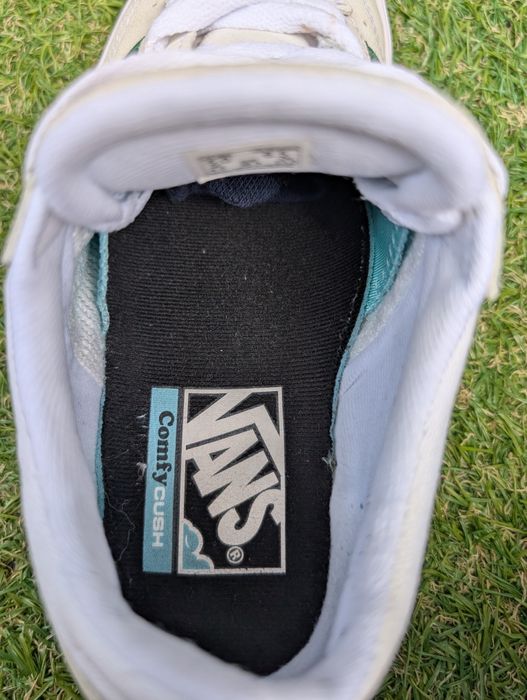 Tenesi Vans Comfy Cush