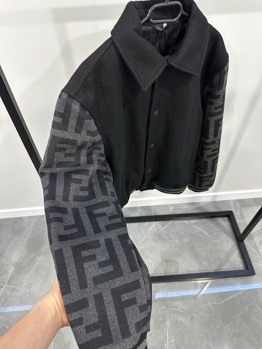 Яке - Fendi Bomber