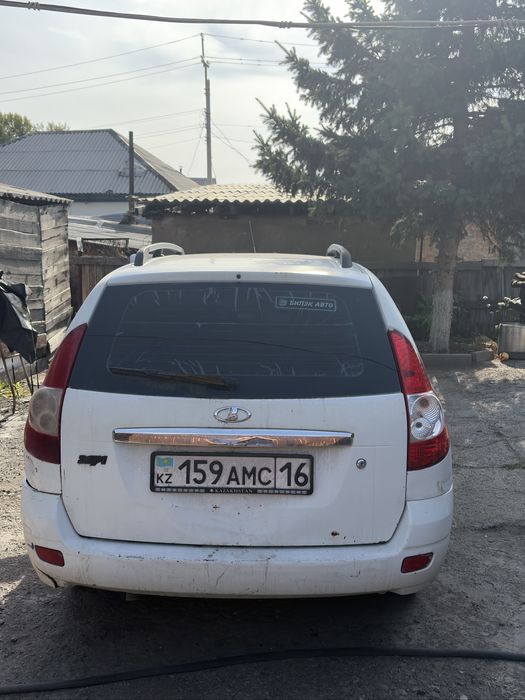 Продам машину ваз2171