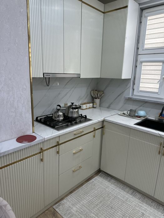 Кухынный гарнитур