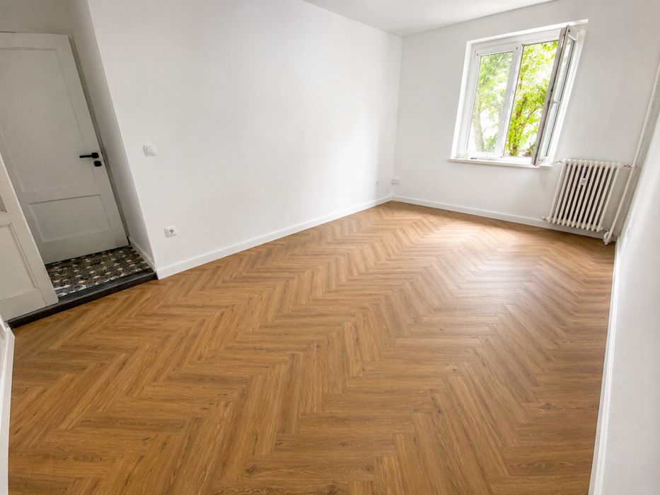Montaj Parchet București & Ilfov | Laminat, SPC, Herringbone | Meseriaș