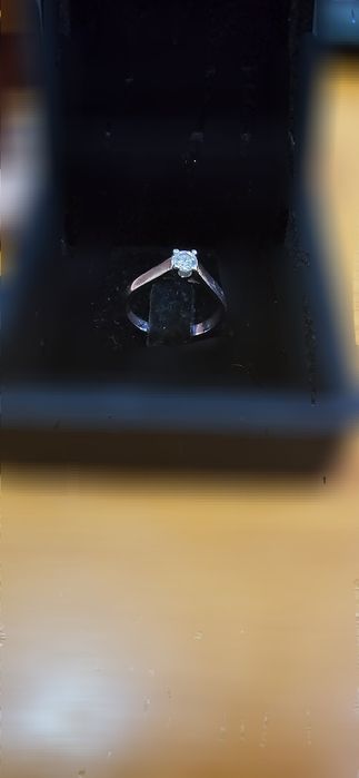 Диамантен Годежен Пръстен