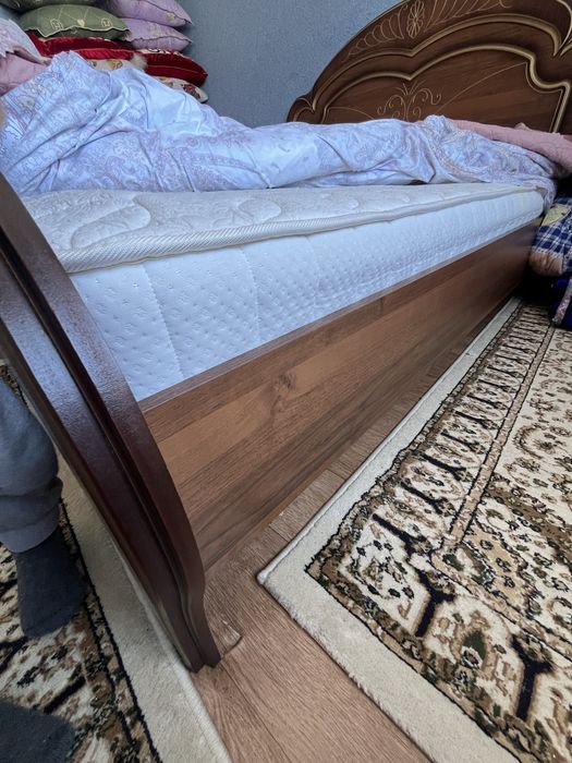 Кровать шкафымен бірге