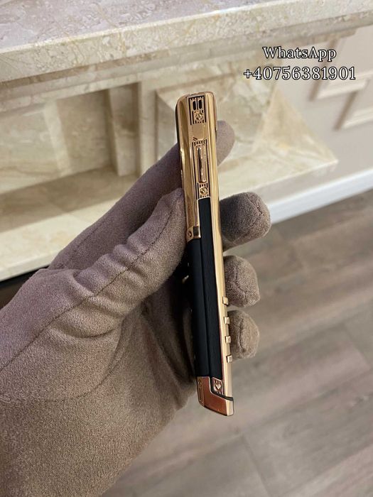 Vertu Signature S - GOLD – Stil și Eleganță la Superlativ