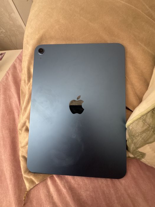 Продам Ipad 11(a16) 128gb