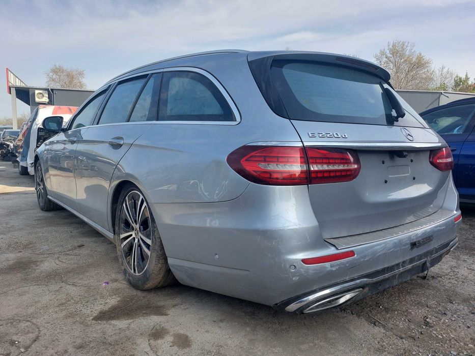 На Части: Mercedes-Benz W213 FACELIFT E220d 194 к.с. 2012 SPORT Комби