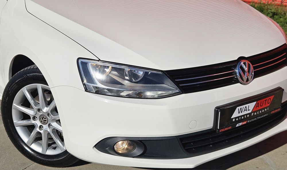 Vw.Jetta 1.2 Tsi 122 cp 2013 Euro 5 180.000 km-Clima-Navi-Jante R16-Scaune incalzite