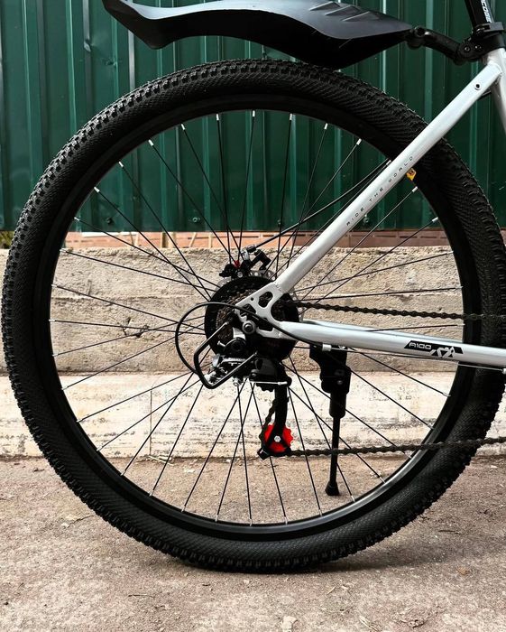 Новый велосипед спортивный