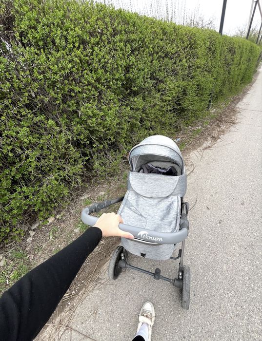 Продам срочно КОЛЯСКУ 3в1