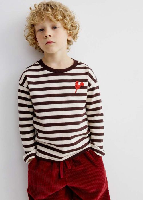 В наличии лонгслив