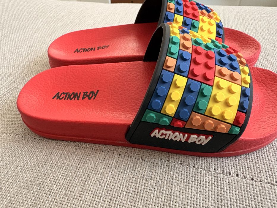 Детски чехли, номер 32 (почти нови)