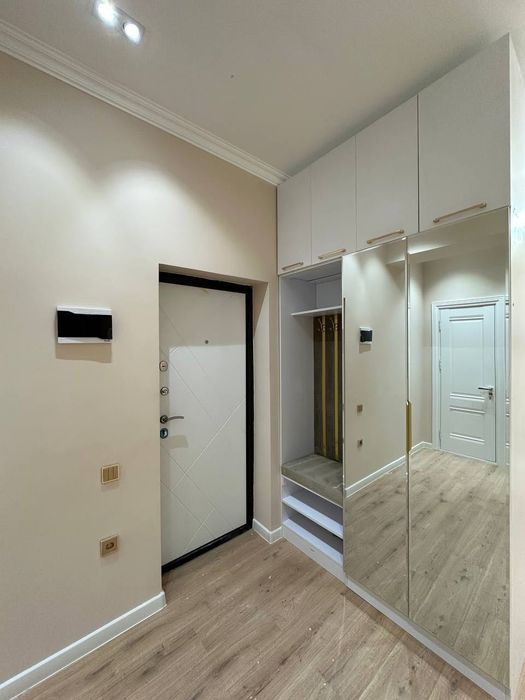 Яшнабад улица Иззат-58 Новостройке продается квартира  2/7/8  44м2