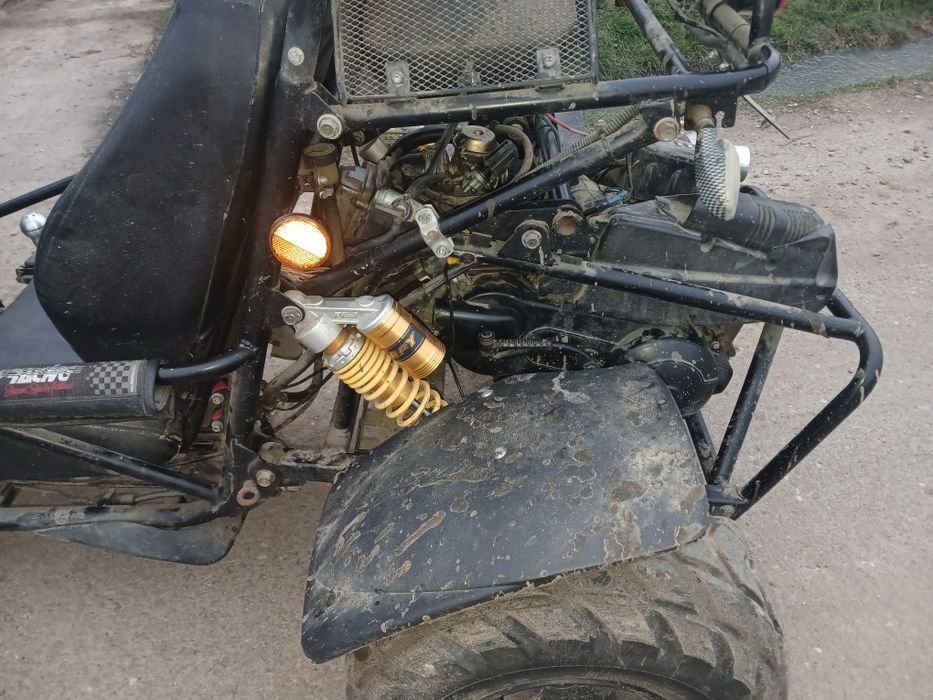 Vând buggy 200cc