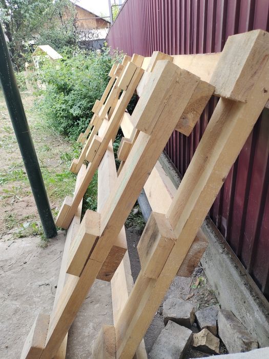 Палеты, поддоны 2 шт