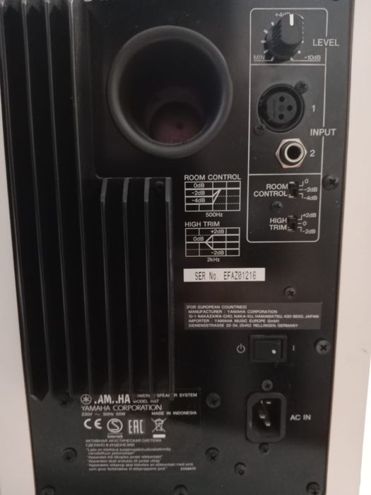 Продам Yamaha HS7 (пара) — студийные мониторы ( Без торга)