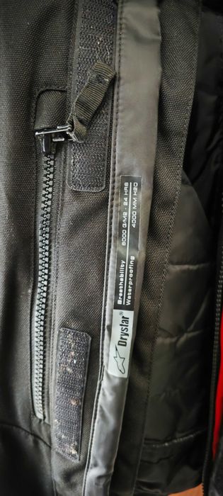 Продавам мото екипировка