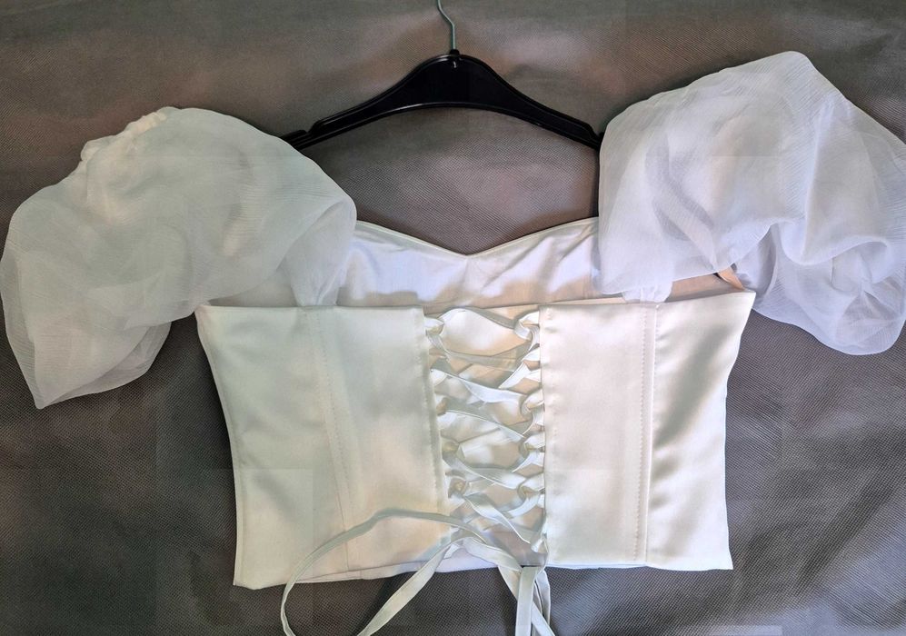 Rochie-compleu matase alb