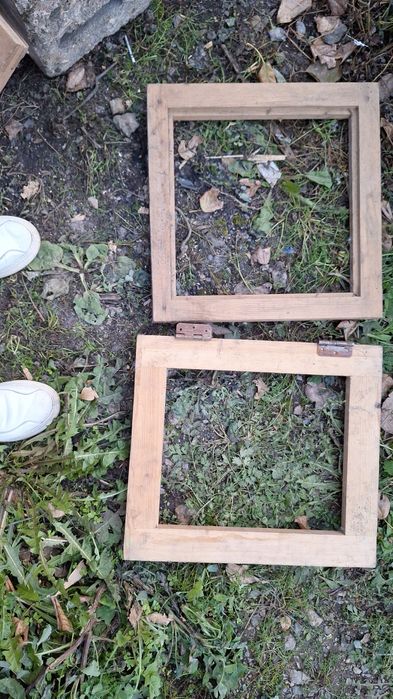 Продам оконные рамы