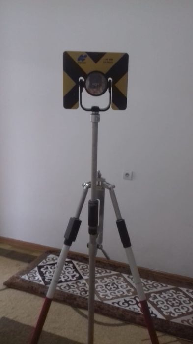 Продам электронный теодолит GT-2L