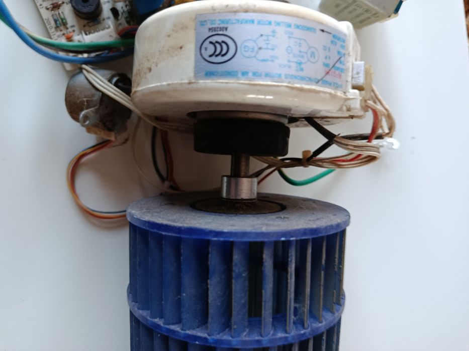 Части за климатик Модев здрави.