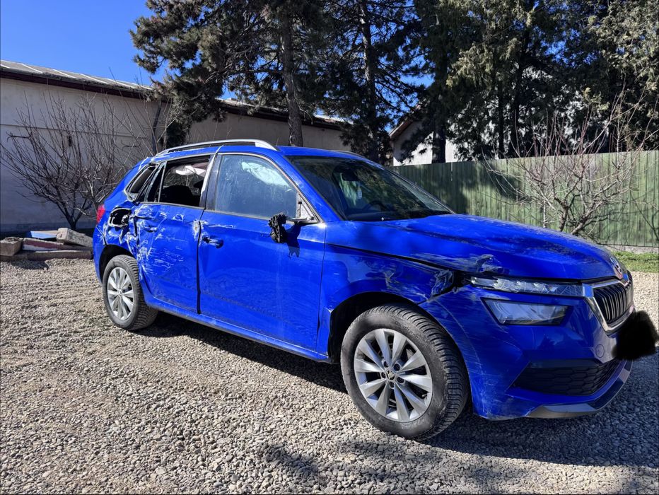 Skoda Kamiq 1.0 TSi DSG 01.2022 avariat se deplaseaza si ruleaza orice distanta TVA inclus