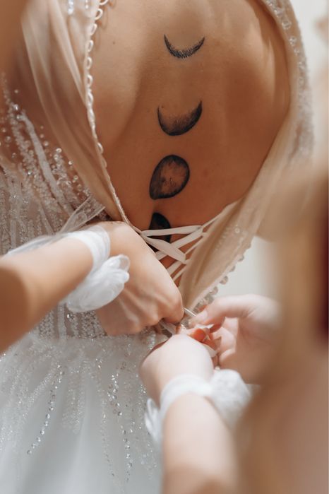 Rochie mireasa  marimea s dar merge si xs sau m dinncauza corsetului