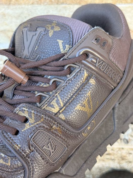 Louis Vuitton skates maxi