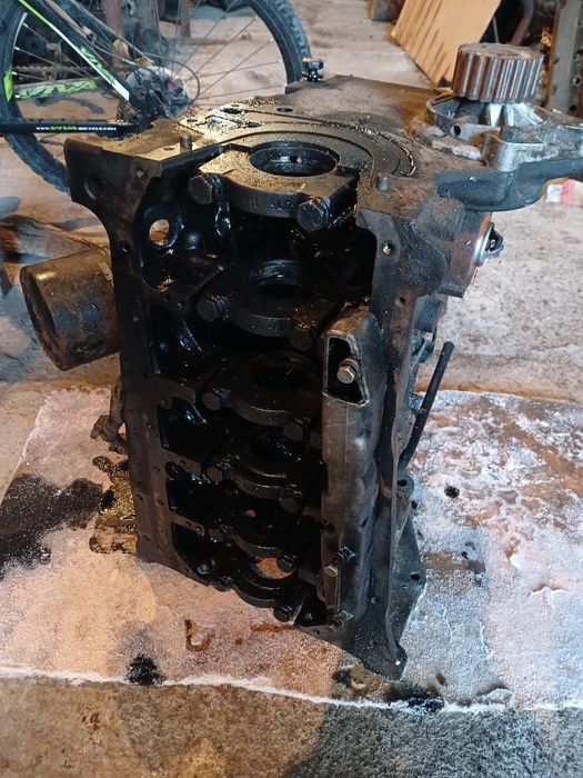 Блок двигателя Ауди С4 объем 2 5 дизель