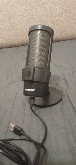 Microfon  RGB  pentru Gaming