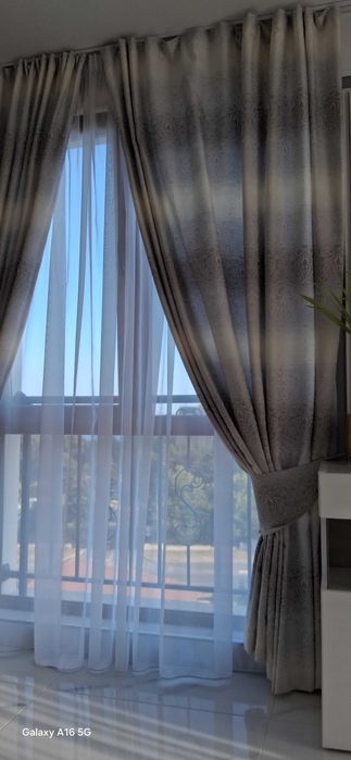 Плътни завеси 8бр. + 8бр. колани за стена