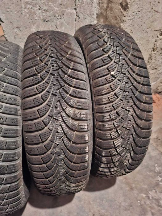Goodyear UltraGrip 9 195/65/15 - 4бр. - DOT 3216