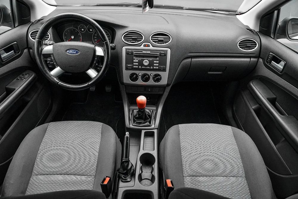 Ford Focus 1.6  - Posibilitate Buy Back / Rate Avans 0% / Garantie 36 Luni