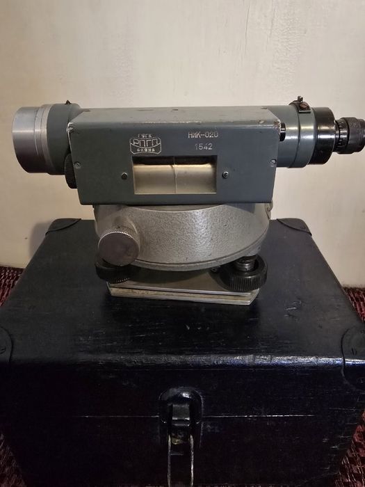 Оптичен невилир НиК 020