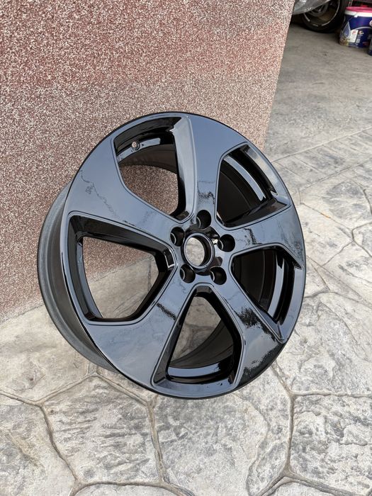 Jante r18 vw golf gti passat audi skoda seat