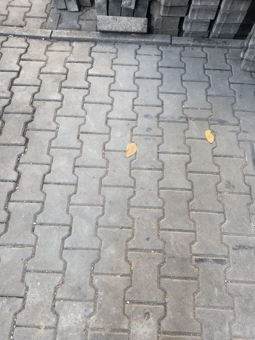 Брусчатка бесплатно отдам